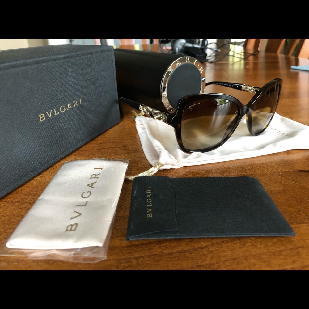BVLGARI “ Divas Dream” sunglasses - Picture 3 of 7